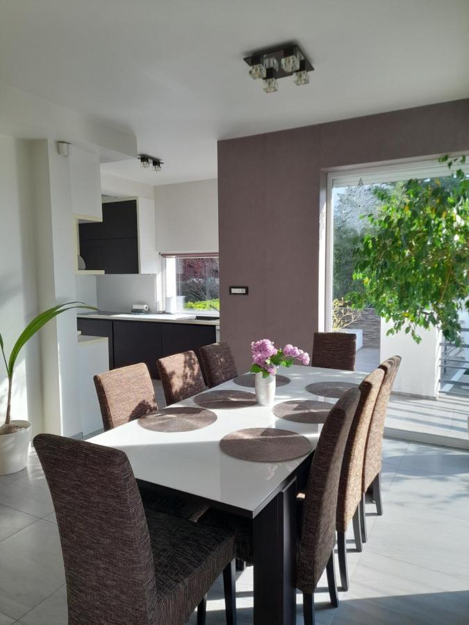 Private Family Villa Budaörs Εξωτερικό φωτογραφία