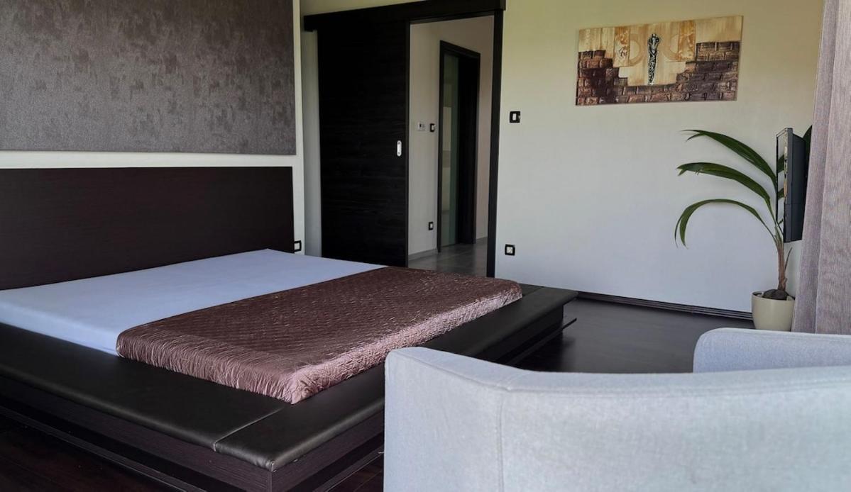 Private Family Villa Budaörs Εξωτερικό φωτογραφία