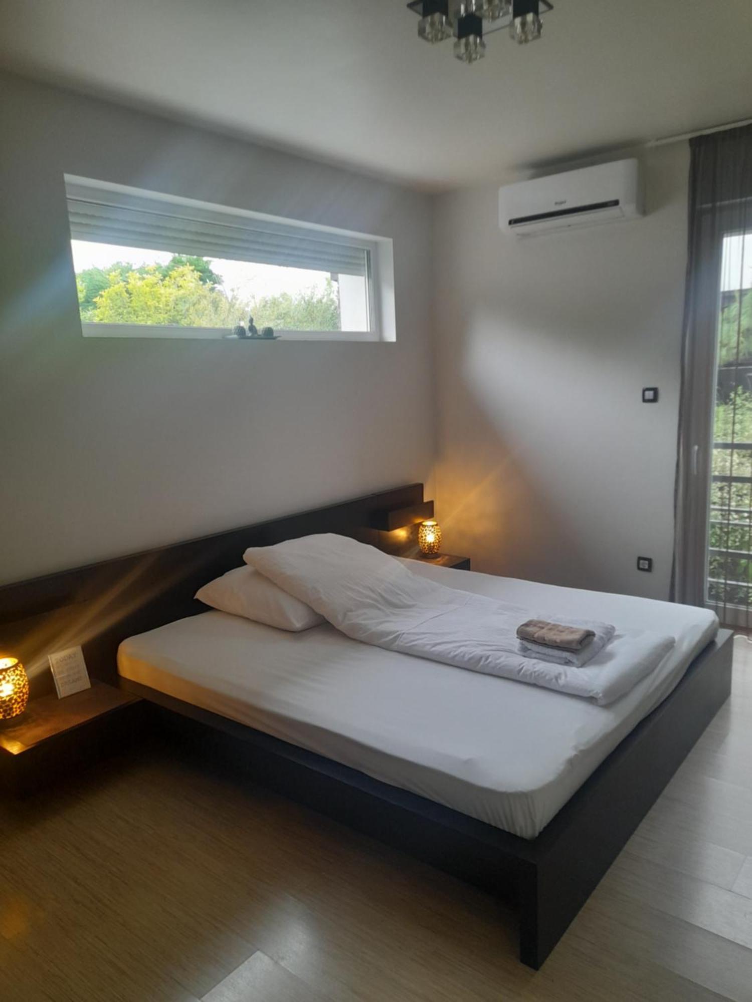 Private Family Villa Budaörs Εξωτερικό φωτογραφία