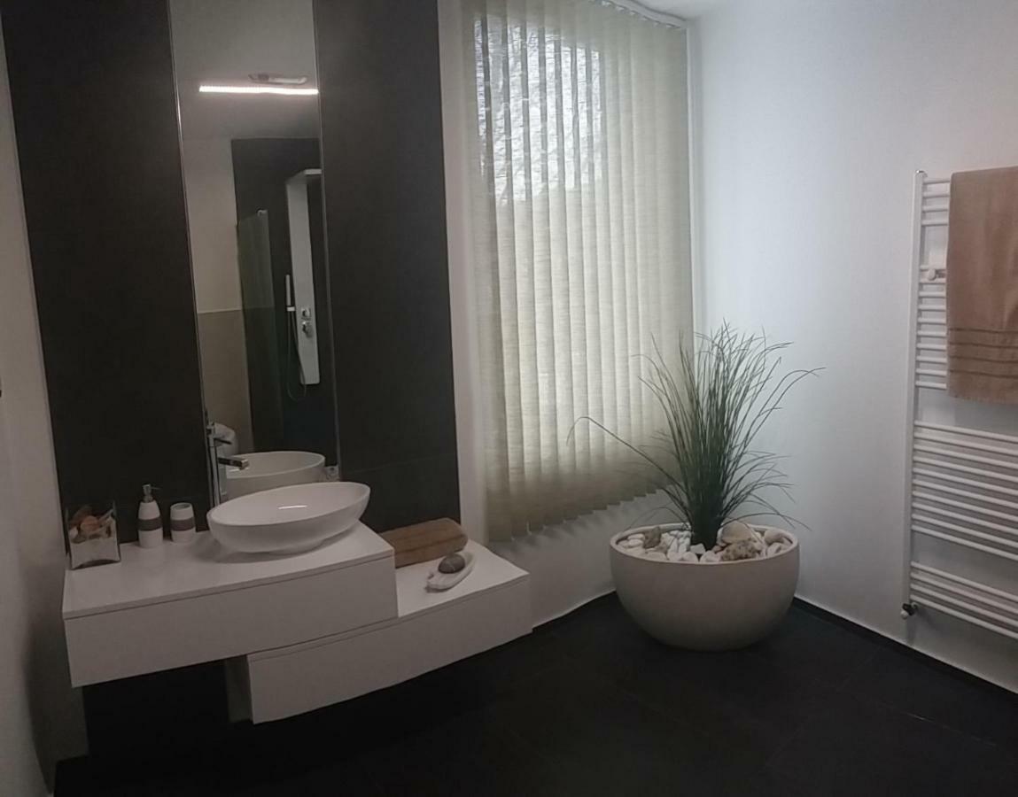 Private Family Villa Budaörs Εξωτερικό φωτογραφία